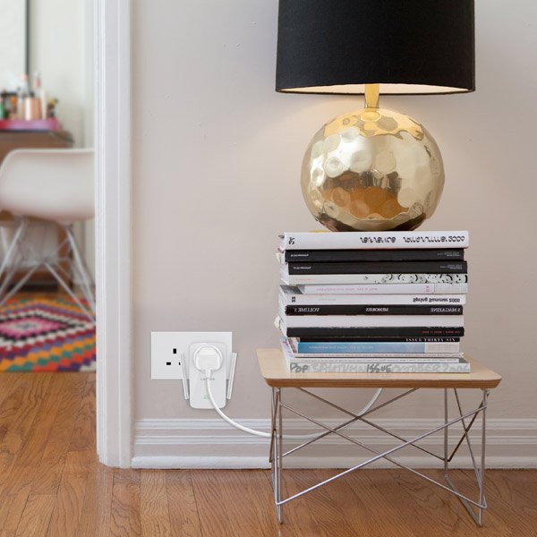 Linksys AC1200 AMPLIFY Dual Band Wi-Fi Range Extender